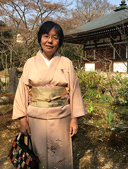 京繍　伝統工芸士　中村彩園